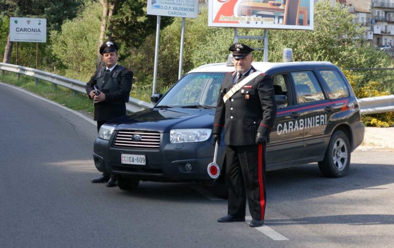 Controlli del territorio a S. Stefano di Camastra, 8 denunce