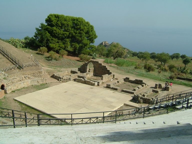 Tecnologie innovative per far rinascere il parco archeologico di Tindari