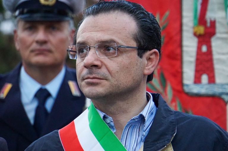 Primo caso di Coronavirus a Messina, il sindaco De Luca: “Tutto sotto controllo”