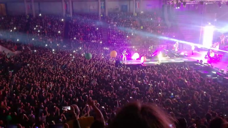 Acireale, chiude il Palasport. A rischio i concerti invernali