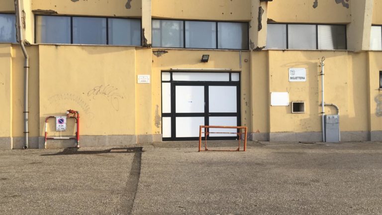 Capo d’Orlando, chiusura temporanea del PalaValenti per controlli