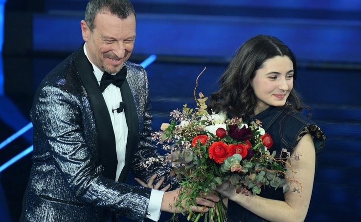 Sanremo, “8 marzo” di Tecla vince i premi “Jannacci” e “Lucio Dalla”