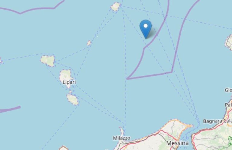 Sicilia, registrato terremoto di magnitudo 3.7 al largo delle Eolie