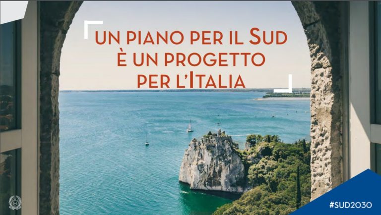 Presentato oggi il “Piano per il Sud”. Ma una delle immagini scelte per il progetto raffigura il mare di Trieste…