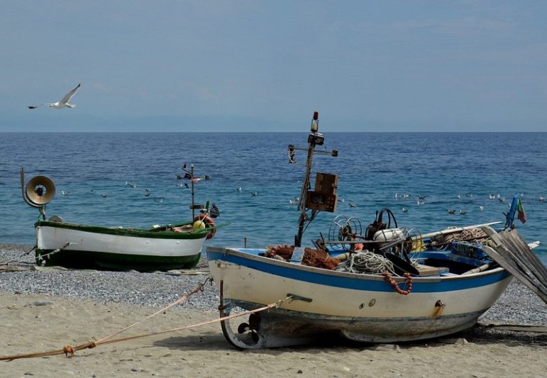 Sicilia – Fondi per la pesca: finanziati progetti a Patti e a Gioiosa Marea