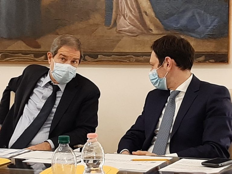 Scuola – Circolare sull’obbligo vaccinale anti-Covid: “Il 95% del personale è vaccinato”