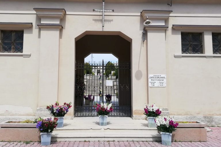 Danni al cimitero di Capo d’Orlando: disposti interventi di somma urgenza
