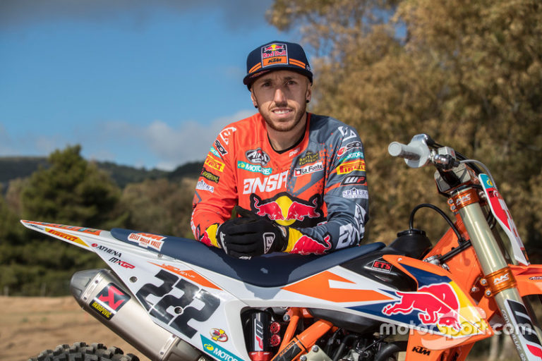 Patti: festa per Toni Cairoli, che ha conquistato il primo titolo di Campione del Mondo in qualità di team manager del RedBull KTM Factory Racing Team