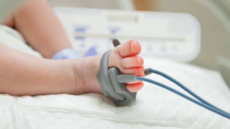 Taormina – Nasce senza arteria polmonare, neonato operato al cuore con successo