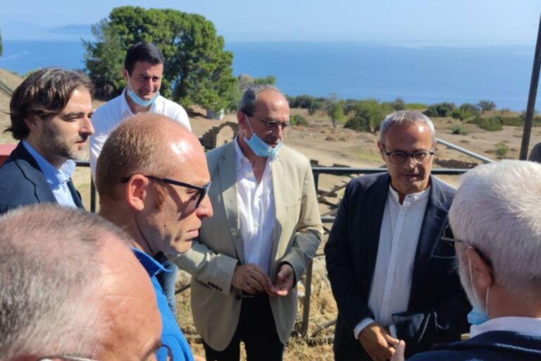 Riaperta l’area archeologica di Tindari, Samonà: “Siciliani siano promotori della propria terra”