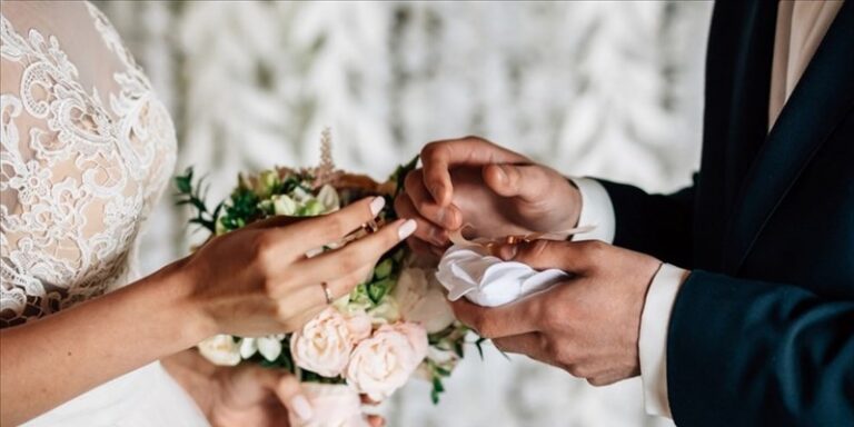 Partecipa a matrimonio a Nicosia e dopo scopre di essere positivo al Covid-19, in quarantena 90 persone