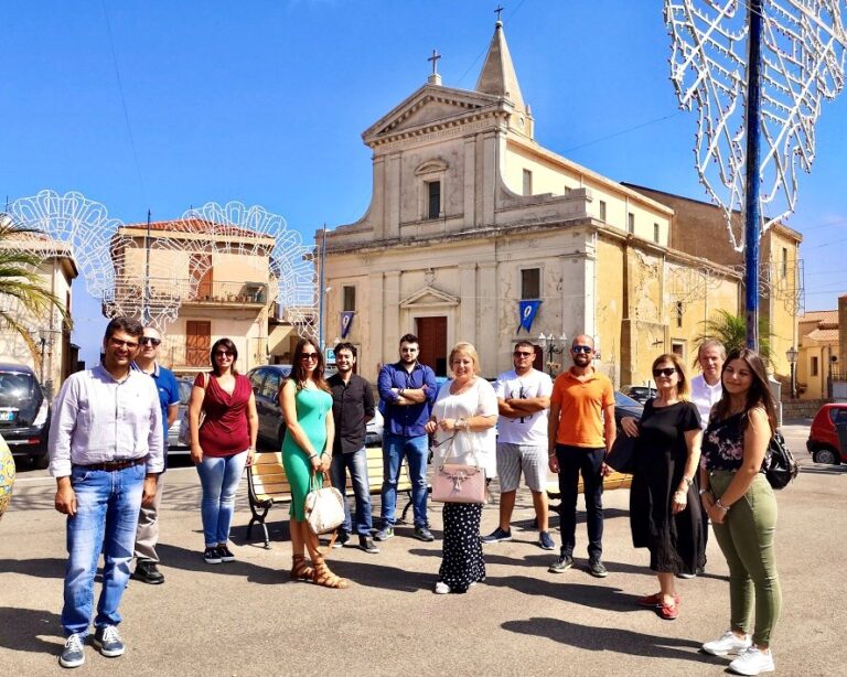 Amministrative a Naso, ecco i dodici candidati della lista di Sara Caliò