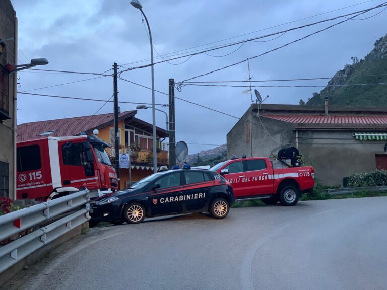 S. Agata Militello, anziano si allontana da casa nella notte. Lo trovano i carabinieri e vigili del fuoco