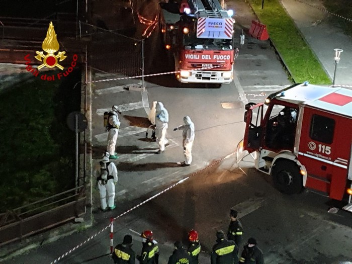 Acireale – Incendio in ospedale, evacuati e trasferiti 6 pazienti positivi al Covid-19