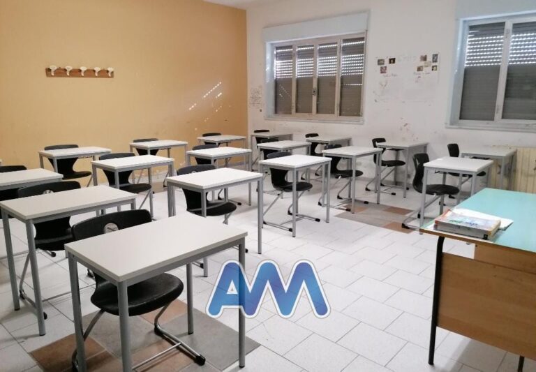 Caos sulla riapertura delle scuole, Musumeci: “Il governo nazionale ascolti Regioni e famiglie”