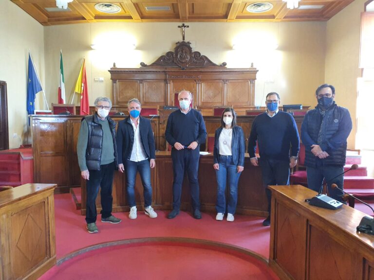 Milazzo – “Insieme per il wedding”, gli operatori incontrano il sindaco e l’assessore Capone