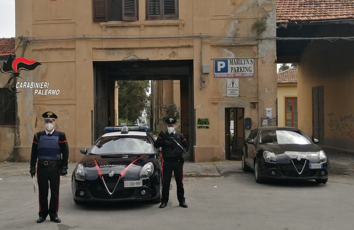 Barbiere colpito a sprangate a Palermo, l’aggressore scontento di un taglio di capelli