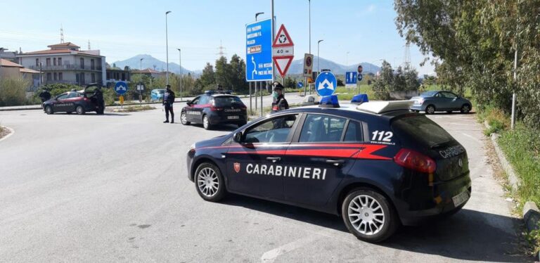 Milazzo e Isole Eolie – Controlli dei Carabinieri a Pasqua: 7 persone denunciate, 9 sanzioni elevate per violazioni normative anti-Covid