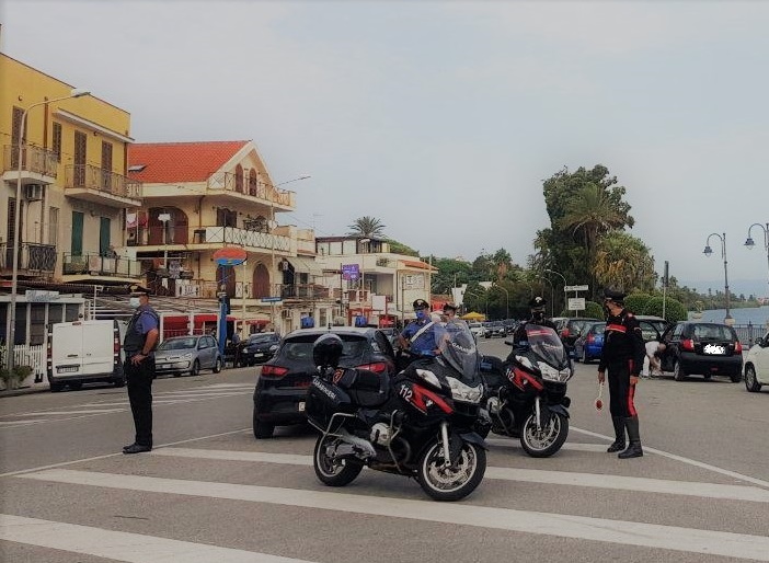 Messina, controlli straordinari dei Carabinieri. 3 arresti e 2 denunce