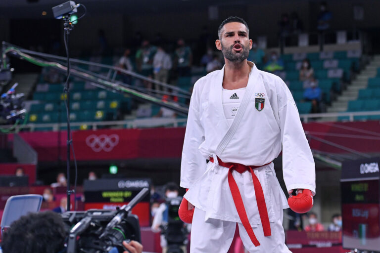 Il siciliano Luigi Busà conquista l’oro nel Karate a Tokyo 2020. È la 37a medaglia per l’Italia