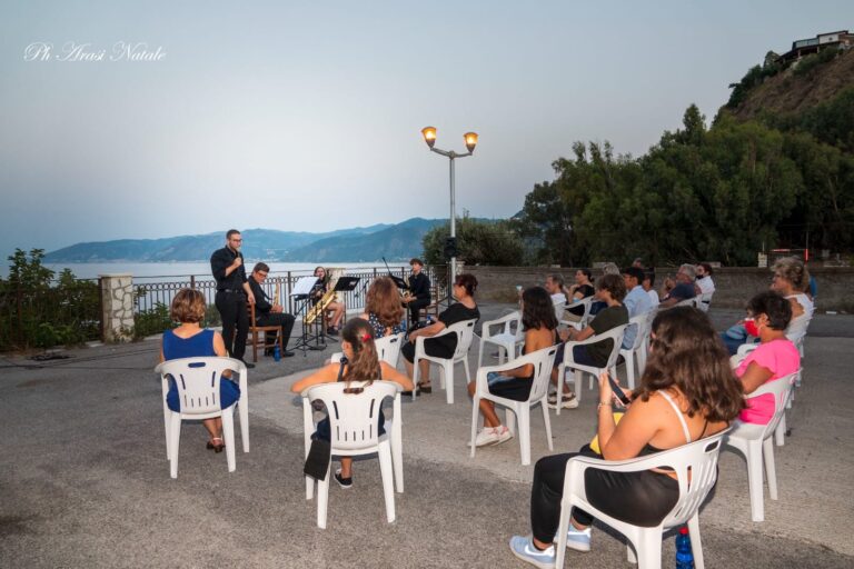 Capo d’Orlando – Suggestivo concerto al tramonto del quartetto della banda “Toscanini”