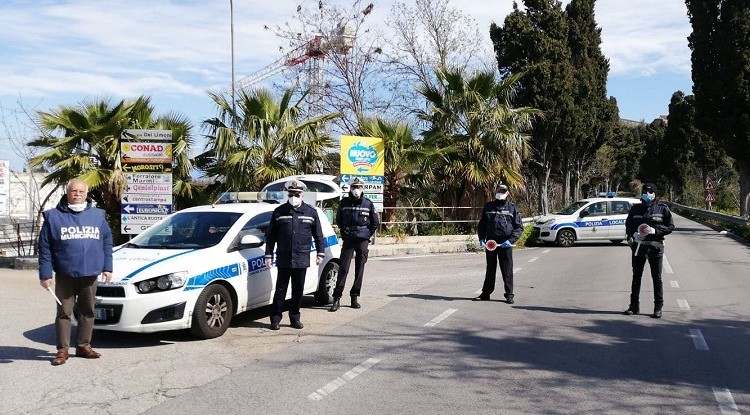 Capo d’Orlando – 44 sanzioni elevate ieri dalla Polizia Locale per violazioni al codice della strada