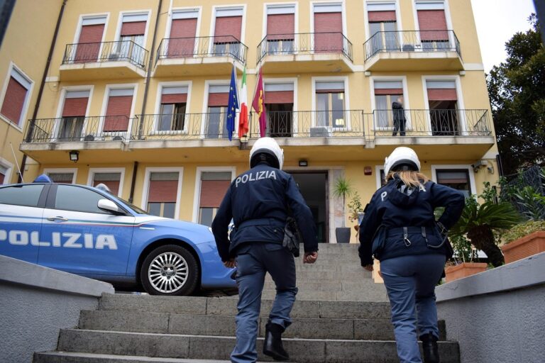 Taormina – Arresti domiciliari per un 29enne accusato di stalking ai danni della ex compagna