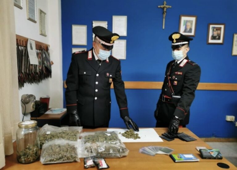 Gioiosa Marea – Oltre 1 kg di cannabis in casa, arrestato 32enne