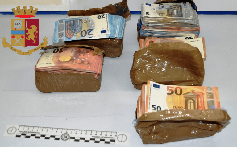Messina – La Polizia interrompe una consegna da 4,5kg di cocaina, arrestati due corrieri calabresi e un messinese