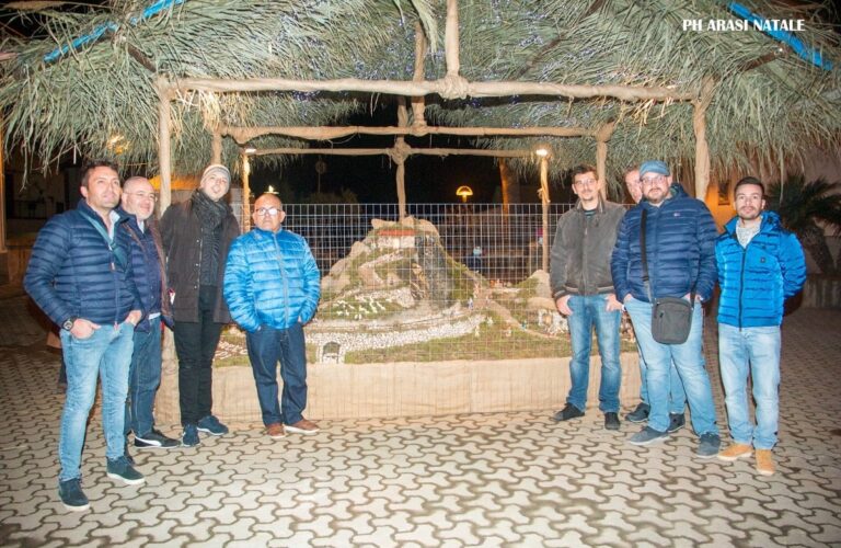 Capo d’Orlando: Torna in piazza il presepe dell’Anspi Sant’Antonio. Ieri l’inaugurazione – VIDEO