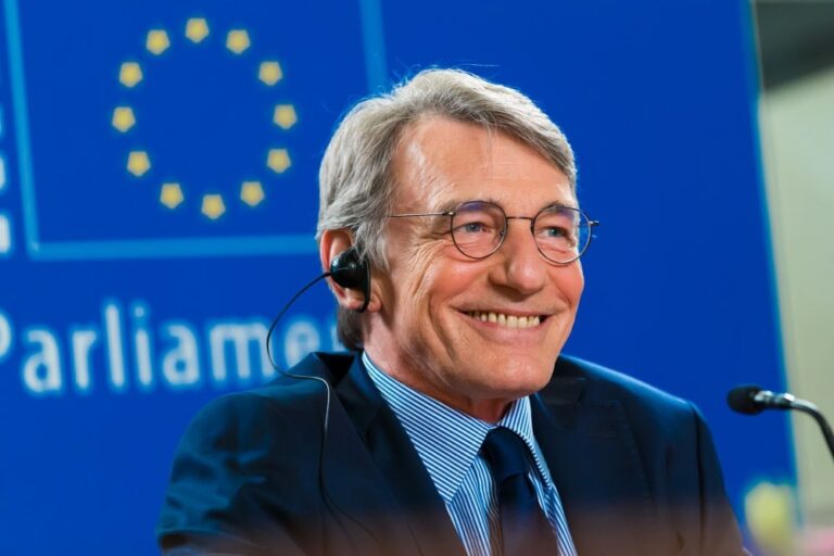 Addio a David Sassoli: il presidente del Parlamento Europeo e giornalista deceduto nella notte