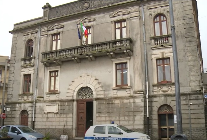 Castell’Umberto: è iniziato il nuovo corso amministrativo del sindaco Veronica Armeli