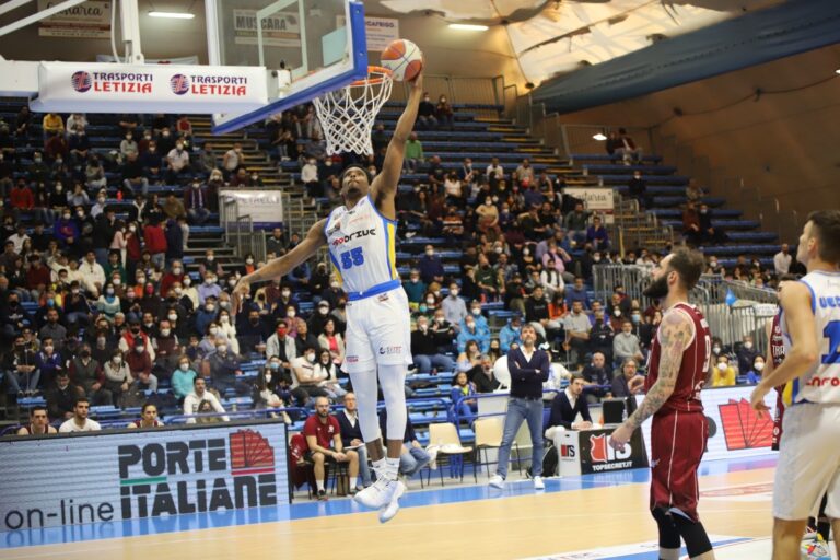 Basket – Al PalaFantozzi passa Trapani 74-76: la Infodrive chiude penultima la regular season