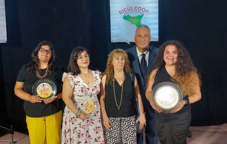 Rometta: Grande successo del Festival Canoro Siculcoop