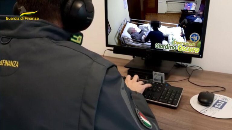 Legavano al letto gli anziani nella casa di riposo, oltre a schiaffeggiarli e colpirli. 6 misure cautelari nel palermitano