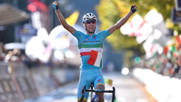 L’ultima corsa dello Squalo dello Stretto. Il campione Vincenzo Nibali si ritira