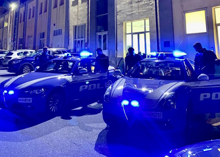Furti d’auto a Messina, tre arresti della Polizia