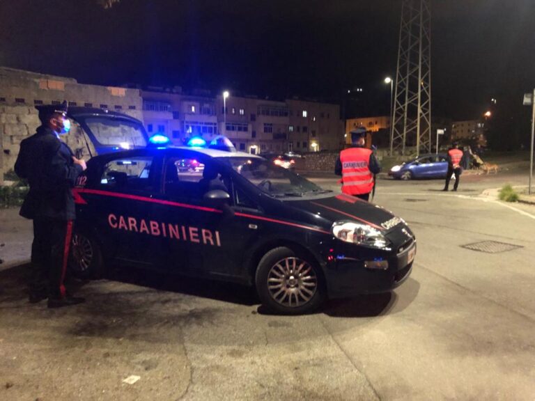 Messina – Controlli dei Carabinieri: un arresto, 11 denunce e 10 giovani segnalati