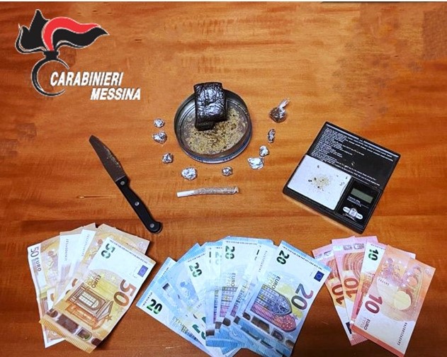 Hashish in casa, arrestato 52enne messinese