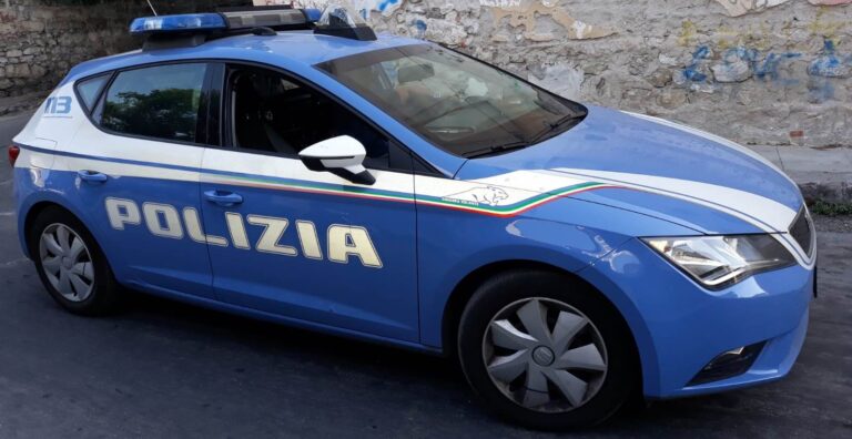 Messina – Minacce con il coltello e pugni per una rapina al centro d’accoglienza, fermati due giovani egiziani