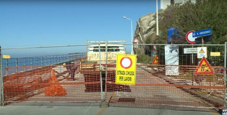 Capo d’Orlando – La strada per San Gregorio chiusa fino al 3 marzo, prorogati i lavori