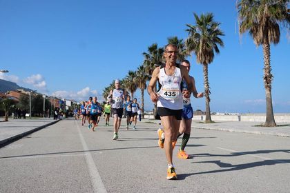 Sant’Agata Militello, IX Maratonina  Nebrodi: podio per il catanese Mangano e la ceca Pastorová