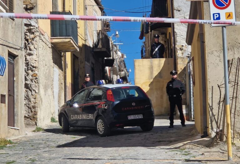 Sicilia – Uccide la suocera a coltellate, arrestata 32enne a Pietraperzia