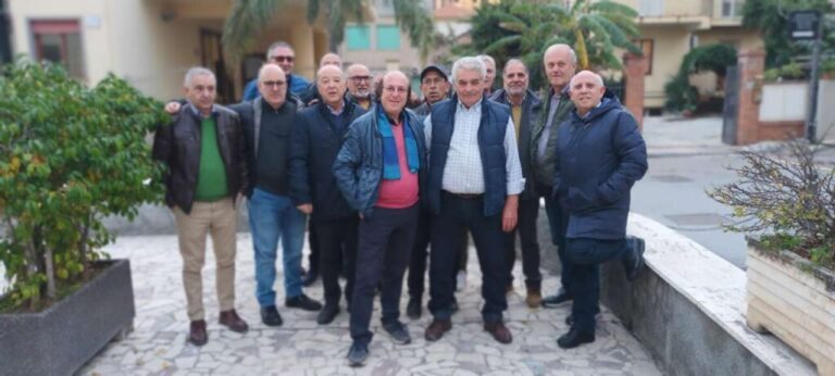 Capo d’Orlando – L’ultimo saluto. Il grande affetto degli amici del Geometra per Ninì Milio