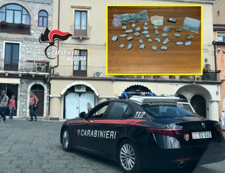 Marijuana in casa, 22enne messinese arrestato dai Carabinieri