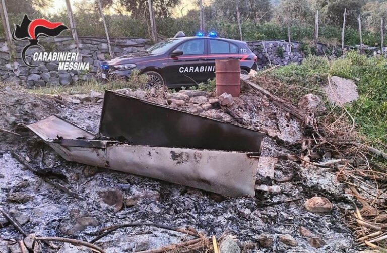 Savoca – Sorpreso a bruciare rifiuti. Giovane cittadino straniero denunciato dai Carabinieri