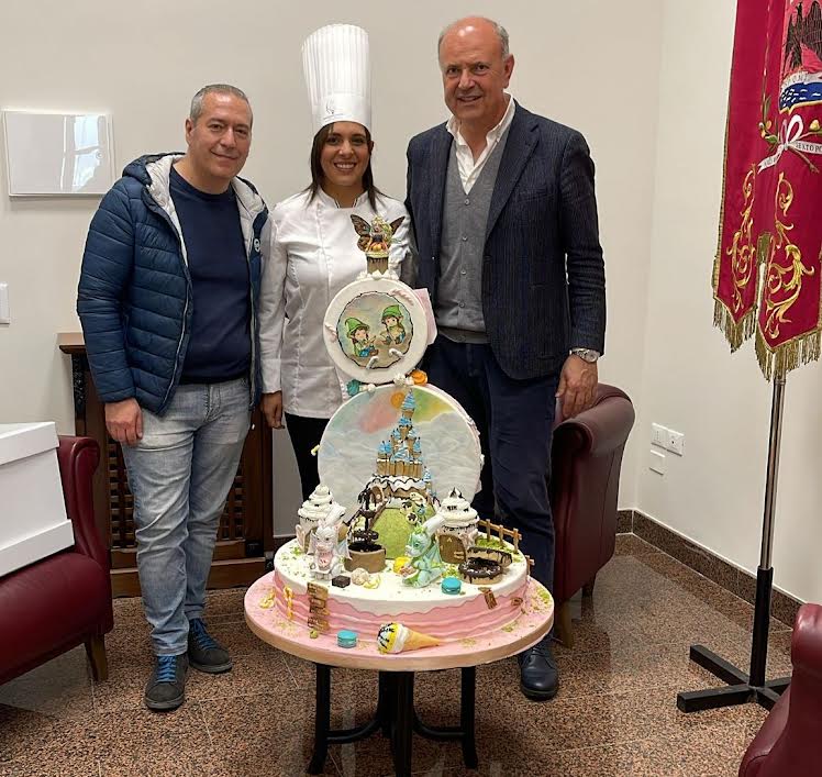 Milazzese, partecipante al campionati artisti decoratori di dolci, ricevuta a palazzo dell’Aquila
