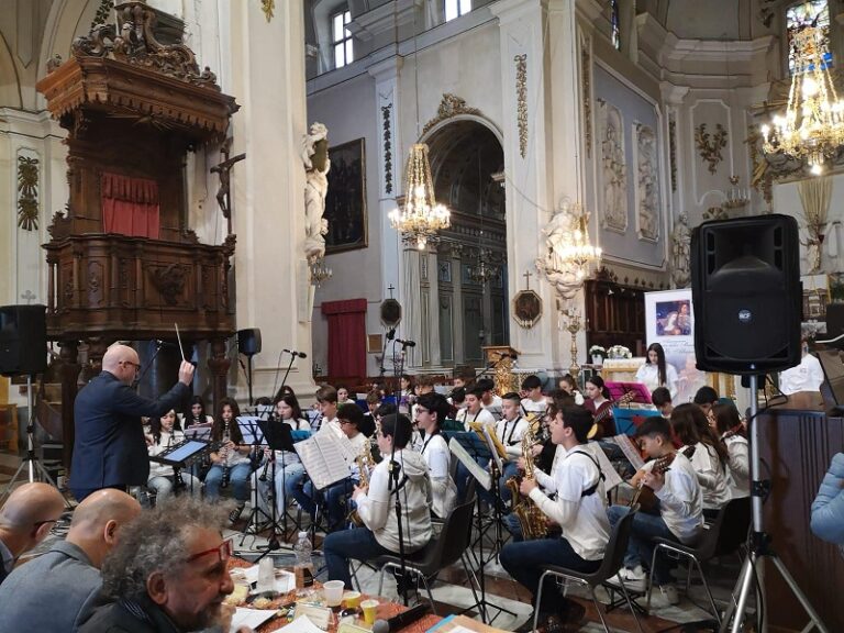 Ic Torrenova: l’orchestra scolastica e l’Ensemble ClariSax al primo posto al concorso nazionale “Benedetto Albanese”