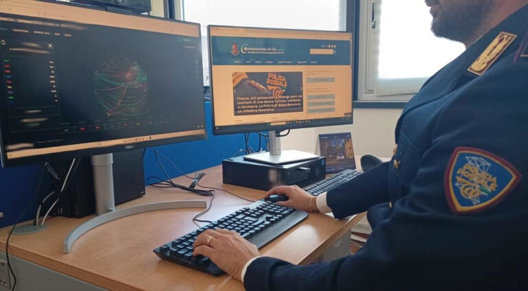 Sul pc migliaia di file pedopornografici, tre arresti in Sicilia