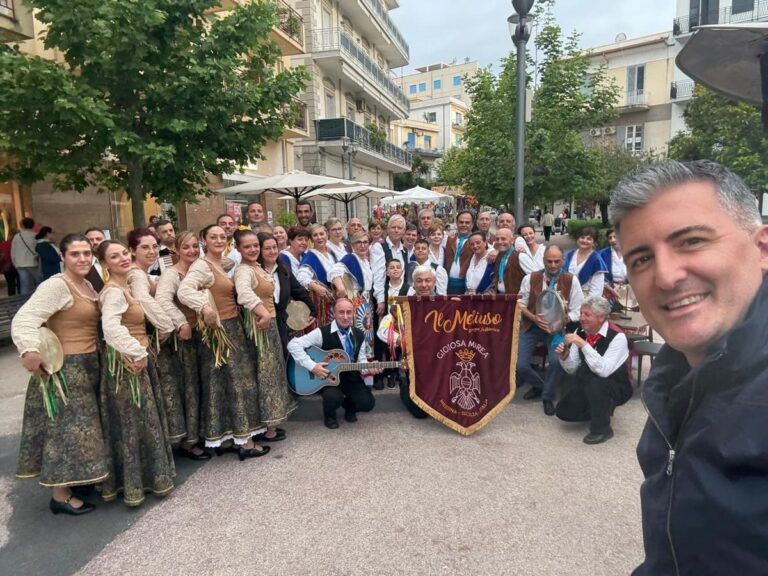 Capo d’Orlando – Inaugurata “Rimbambiniamo”: si prosegue sabato e domenica – VIDEO